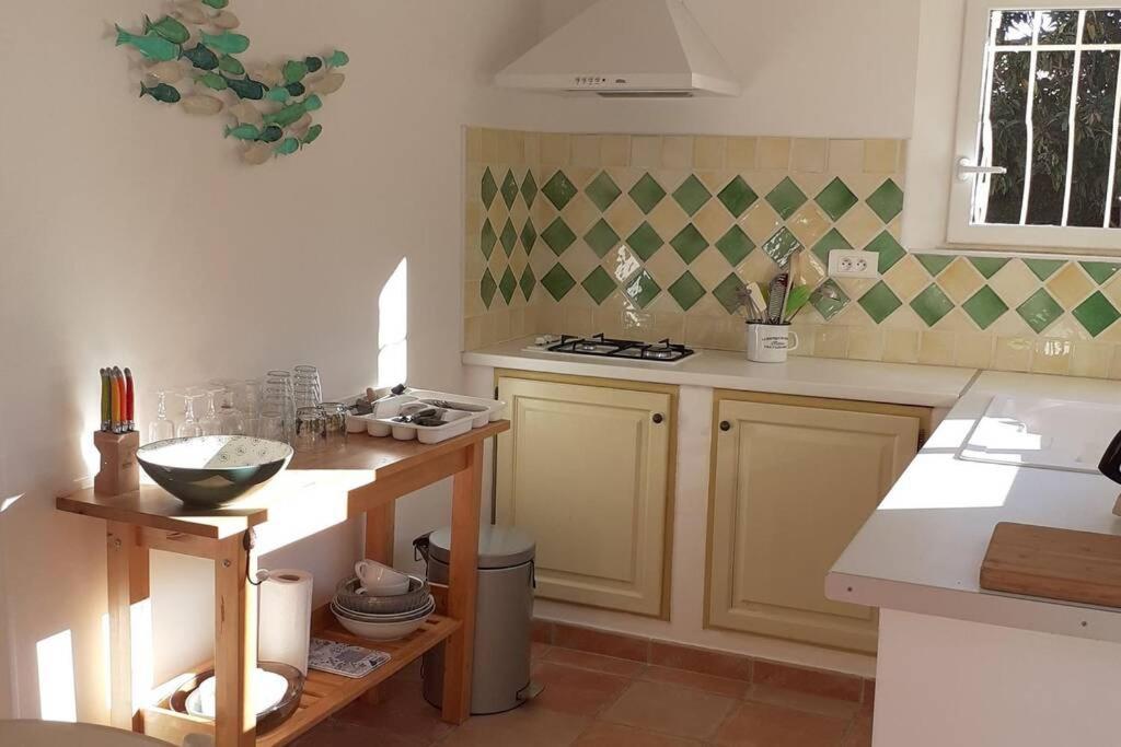 Gite Provencal Independant Avec Piscine Chauffee : Le Suy Bien Flayosc Eksteriør bilde