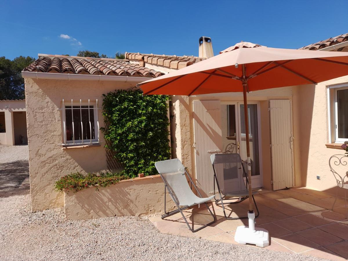 Gite Provencal Independant Avec Piscine Chauffee : Le Suy Bien Flayosc Eksteriør bilde